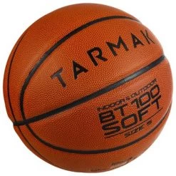 Decathlon Tarmak B10T0 Beginner Basketball Size 5, Blood Orange